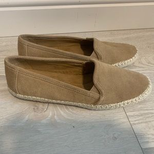 **sold** Aerosoles Tan Flats sz 8